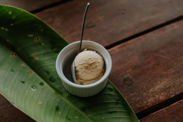 Taste farm-grown vanilla, cacao, and cinnamon in homemade delicacies.